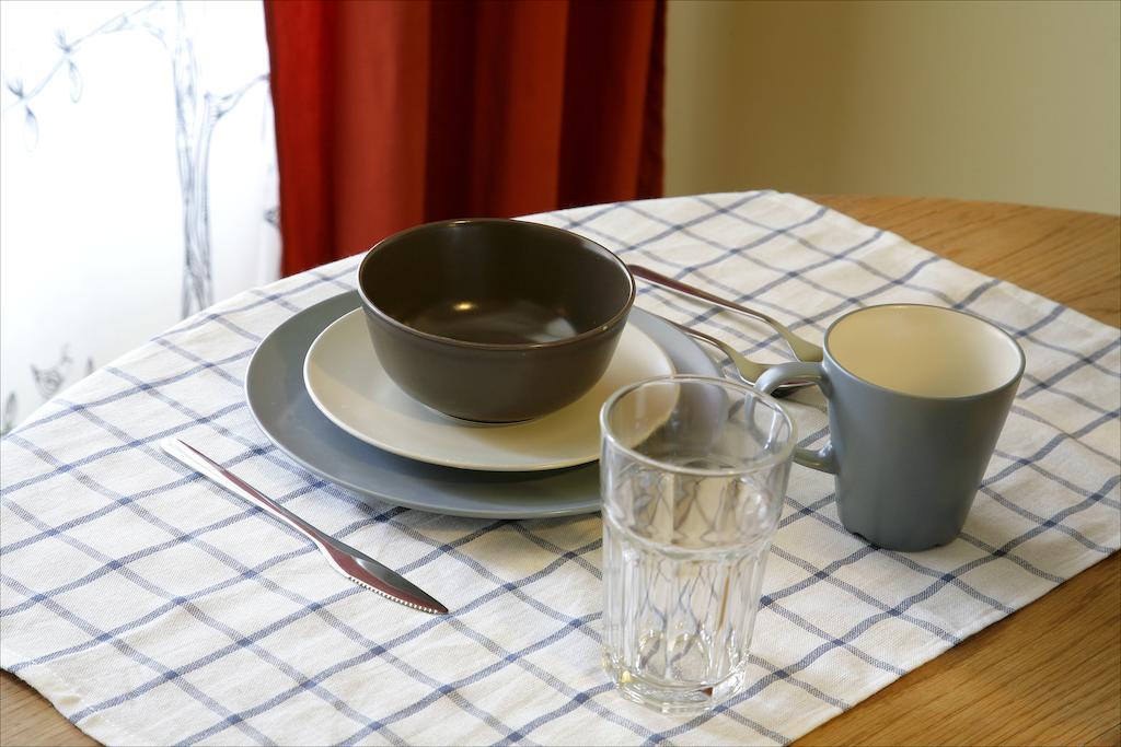 Cozy Vibes Like Home It Is Quiet Apartment With Three Bedrooms Riga Dış mekan fotoğraf